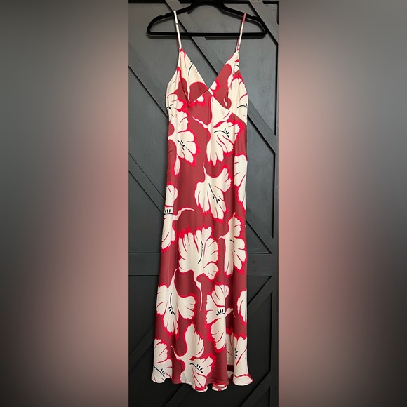 NWT Anthropologie Red and White Sleeveless V-Neck Slip Midi Dress, Size Medium - Picture 5 of 8